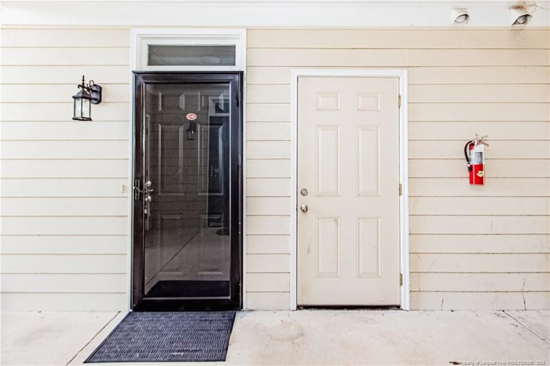 656 Brandermill Rd #101, Fayetteville, NC 28314