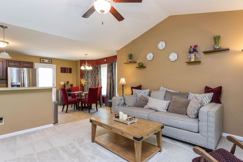 656 Lockwood Dr, Clayton, NC 27527