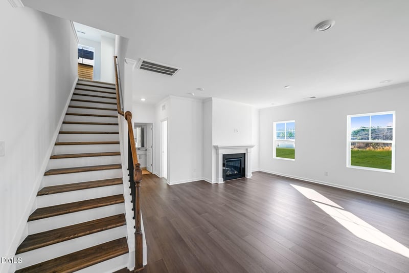 656 Morning Light Dr, Angier, NC 27501