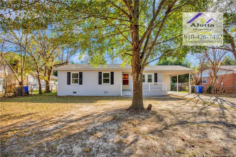 6561 Stillwater Dr, Fayetteville, NC 28304