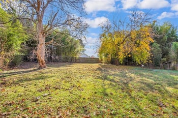 6561 Stillwater Dr, Fayetteville, NC 28304