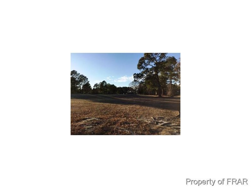 6561 Surrey Rd, Fayetteville, NC 28306