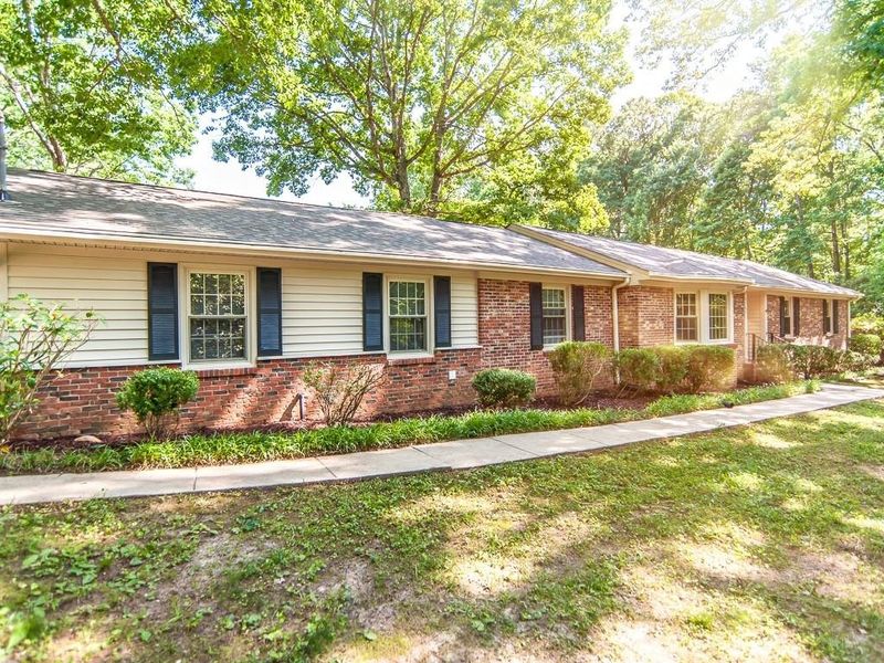 6565 Nc 42 Hw W, Garner, NC 27529