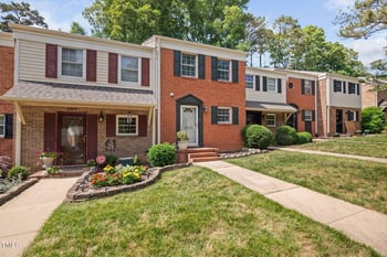 6565 New Market Way, Raleigh, NC 27615