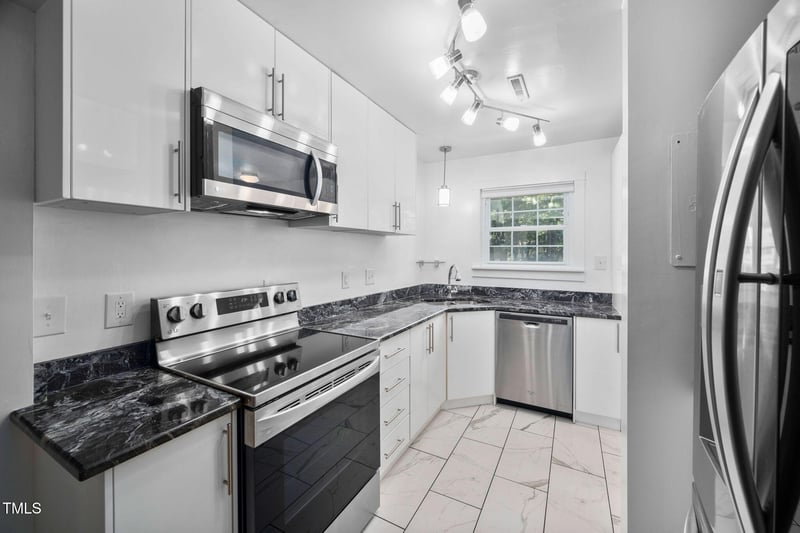6565 New Market Way, Raleigh, NC 27615