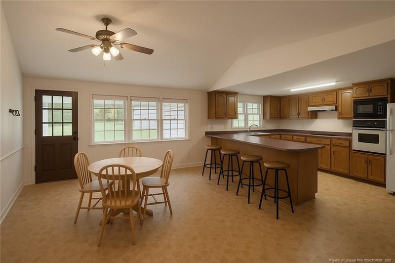 6566 Bend Of River Rd, Dunn, NC 28334