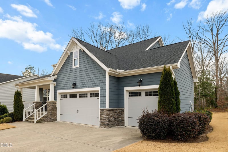 657 Granite Creek Dr, Rolesville, NC 27571