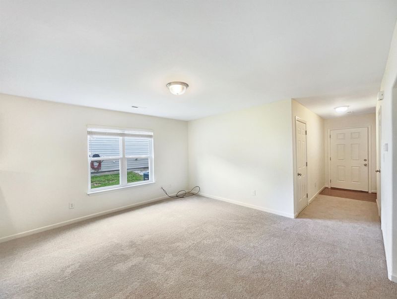 657 Randolph Dr, Clayton, NC 27520