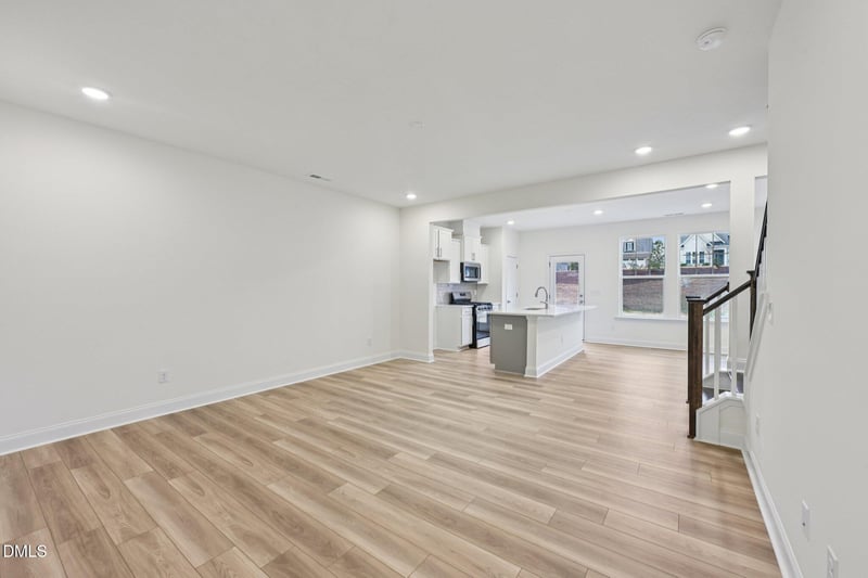 657 Sefton Park Dr, Zebulon, NC 27597