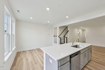 657 Sefton Park Dr, Zebulon, NC 27597