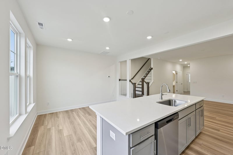 657 Sefton Park Dr, Zebulon, NC 27597