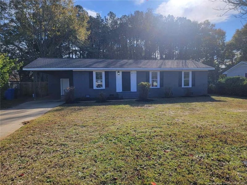6575 Stillwater Dr, Fayetteville, NC 28304