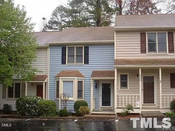 6577 English Oaks Dr, Raleigh, NC 27615