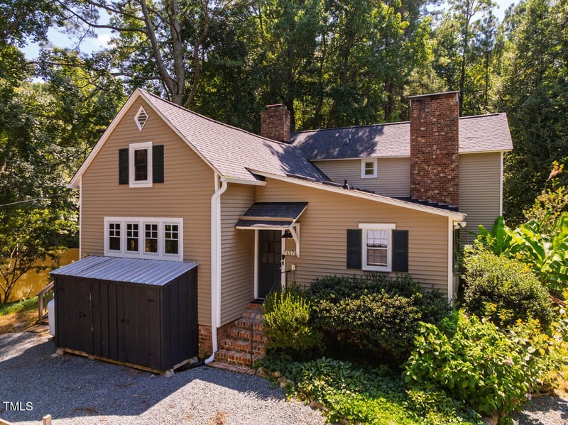 6578 Us 15 501 , Pittsboro, NC 27312