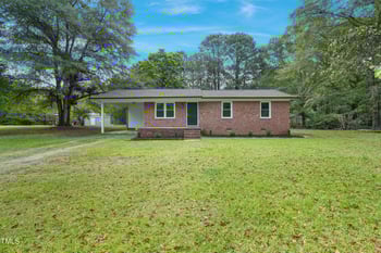 658 Love Grove Church Rd, Sanford, NC 27332