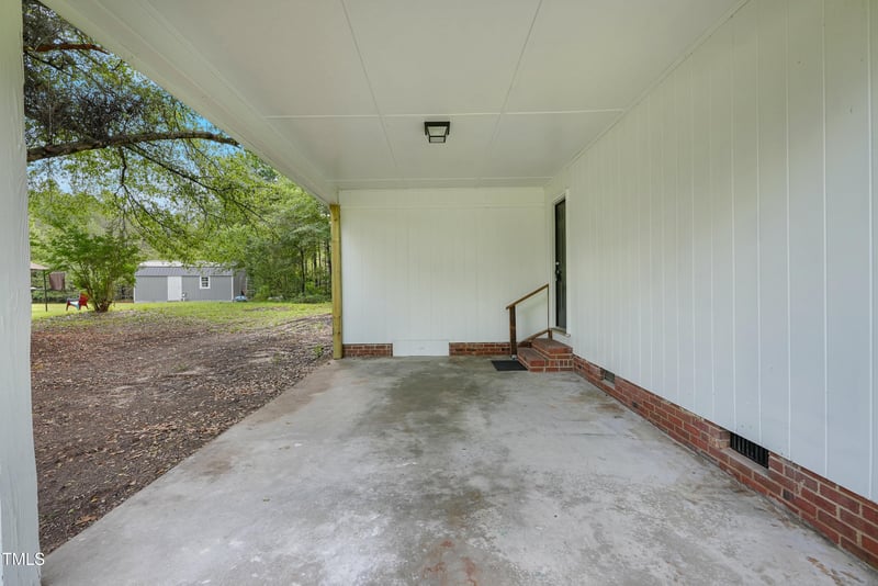 658 Love Grove Church Rd, Sanford, NC 27332