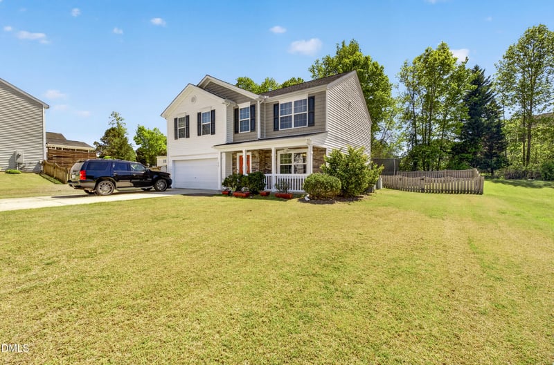 658 Yorkshire Dr, Clayton, NC 27520