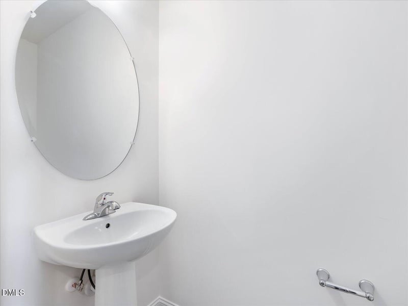 659 Sefton Park Dr, Zebulon, NC 27597