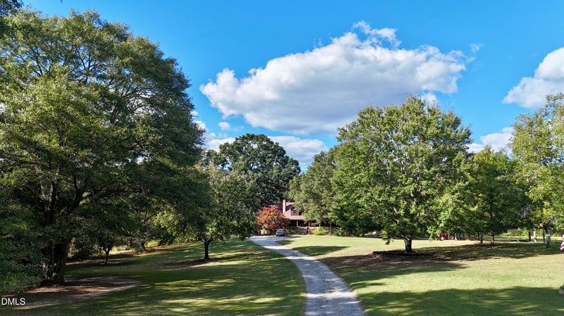 6591 River Rd, Fuquay Varina, NC 27526