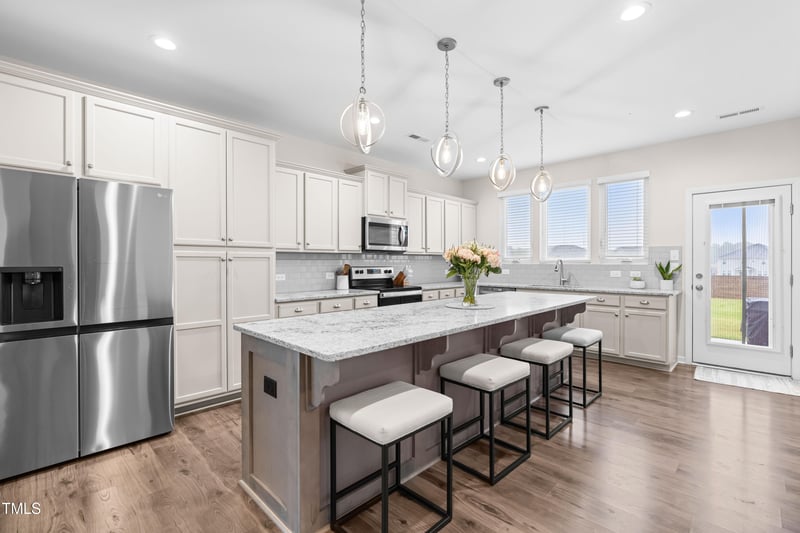 66 Arlie Ln, Lillington, NC 27546