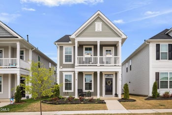 66 Blue Iris Pw, Clayton, NC 27520