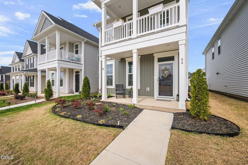 66 Blue Iris Pw, Clayton, NC 27520