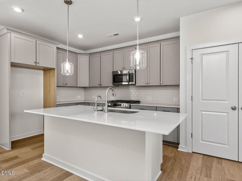 66 Broadoak Ln, Pittsboro, NC 27312