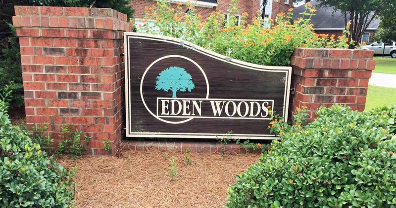 66 Brookwood Dr, Smithfield, NC 27577