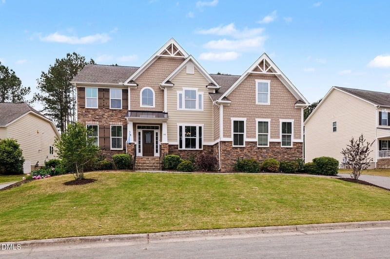 66 Dover Grant Ct, Chapel Hill, NC 27517