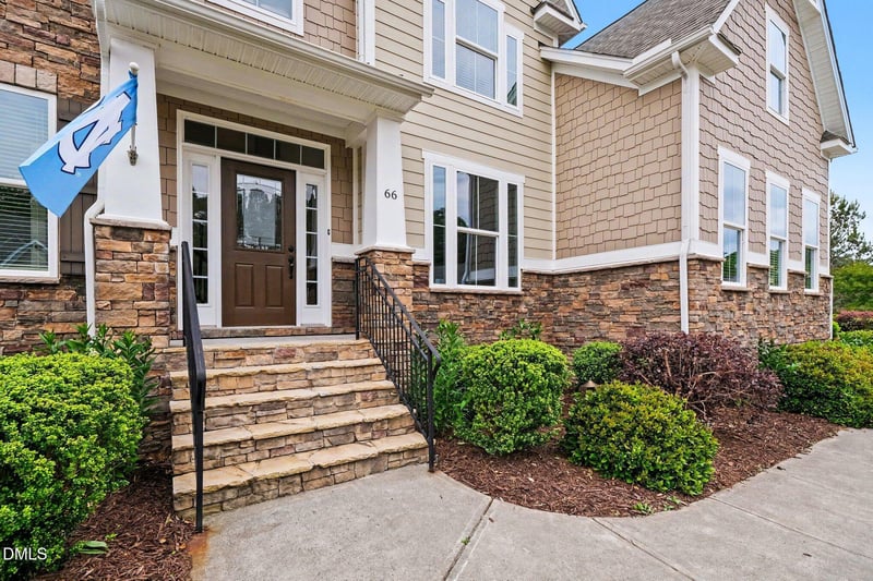 66 Dover Grant Ct, Chapel Hill, NC 27517