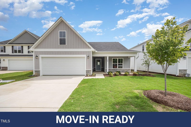 66 Emily Gardens Dr, Selma, NC 27576