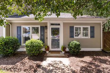 66 Forest Oaks Dr, Durham, NC 27705