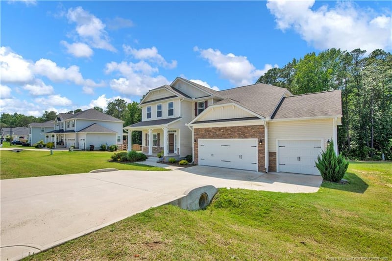 66 Hawks Ridge Ln, Smithfield, NC 27577