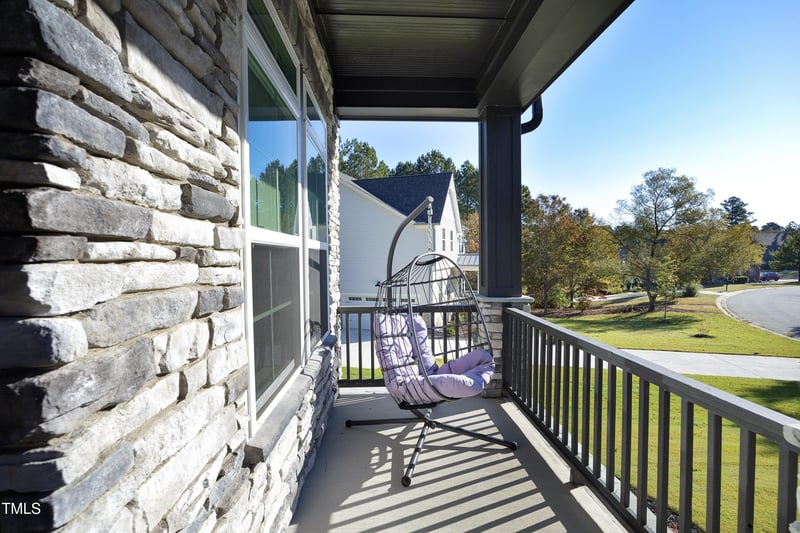 66 N Holiday Dr, Pittsboro, NC 27312