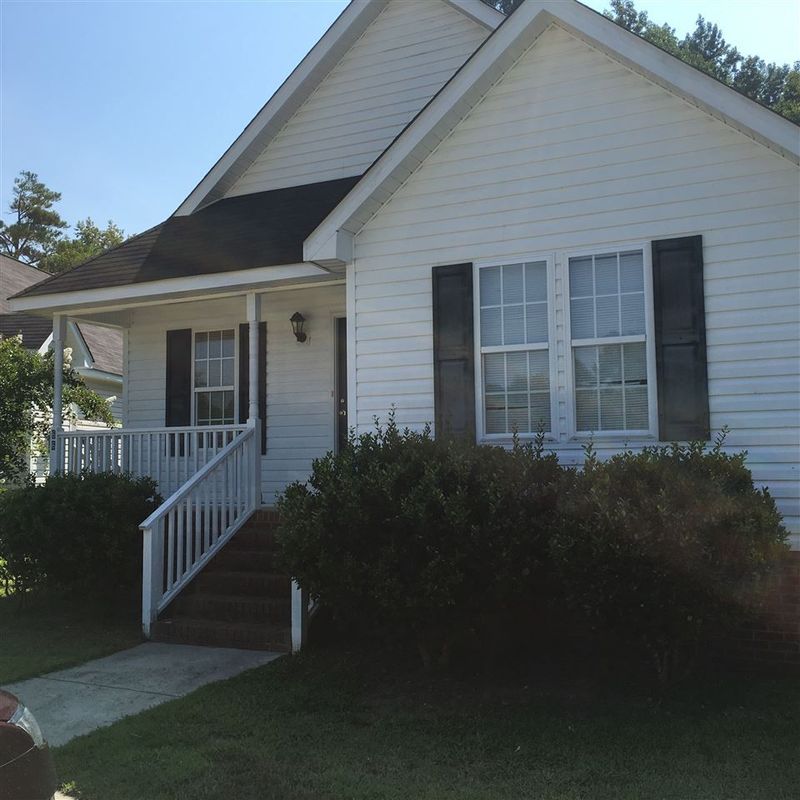 66 Linsey Ct, Lillington, NC 27546