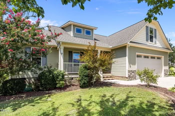 66 London Ln, Angier, NC 27501