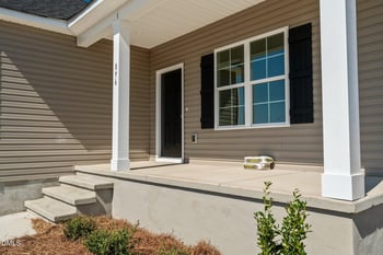 66 Ravenwind Ln, Lillington, NC 27546