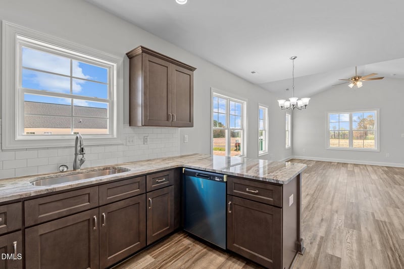 66 Ravenwind Ln, Lillington, NC 27546