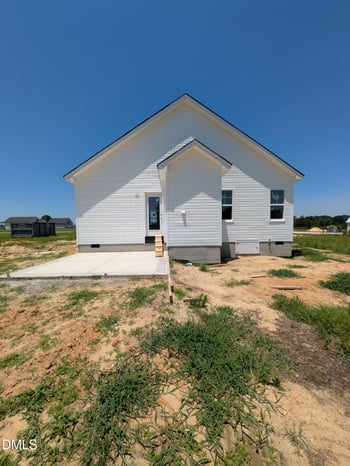 66 Ravenwind Ln, Lillington, NC 27546