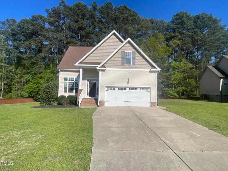 66 Saddle Ln, Lillington, NC 27546