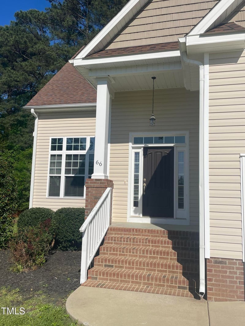 66 Saddle Ln, Lillington, NC 27546