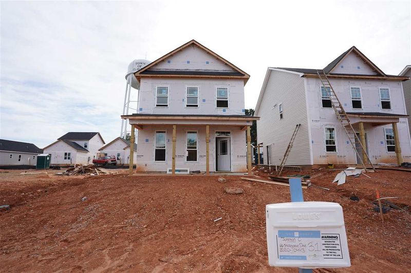 66 Shakespeare Dr, Clayton, NC 27520