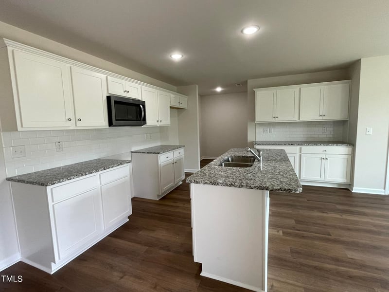 66 Tulipfield Way, Benson, NC 27504
