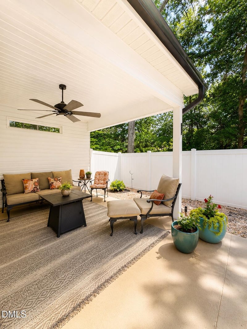 660 Corregidor St, Mebane, NC 27302