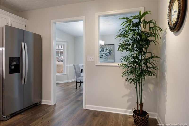 660 Daharan Dr, Fayetteville, NC 28314