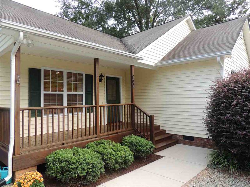 660 Oak St, Hillsborough, NC 27278
