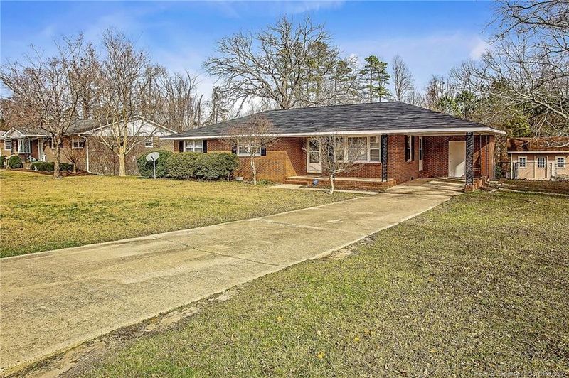 660 Pleasant Loop, Fayetteville, NC 28311