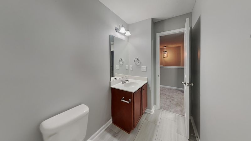 660 Randolph Dr, Clayton, NC 27520