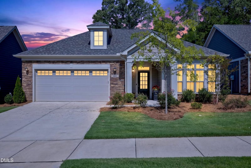 660 Stokley View Dr, Cary, NC 27518