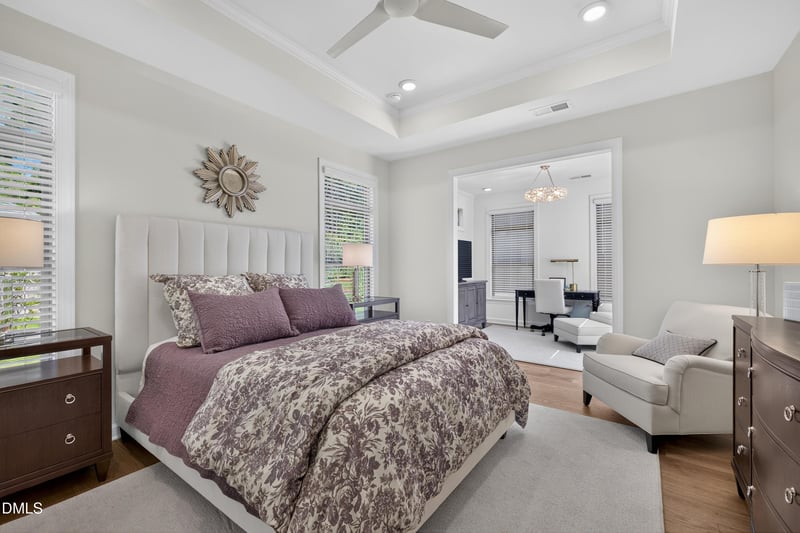 660 Stokley View Dr, Cary, NC 27518